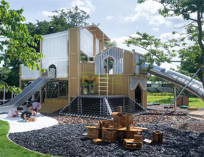 孩子玩无动力游乐设备应该注意什么   