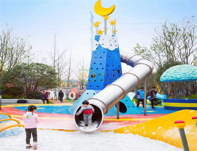 “寓教于乐”亲子消费成趋势 儿童主题乐园应如何建设优化？